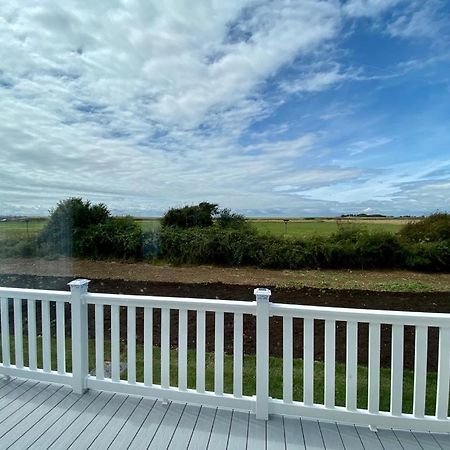 The Lodge Selsey Exterior foto